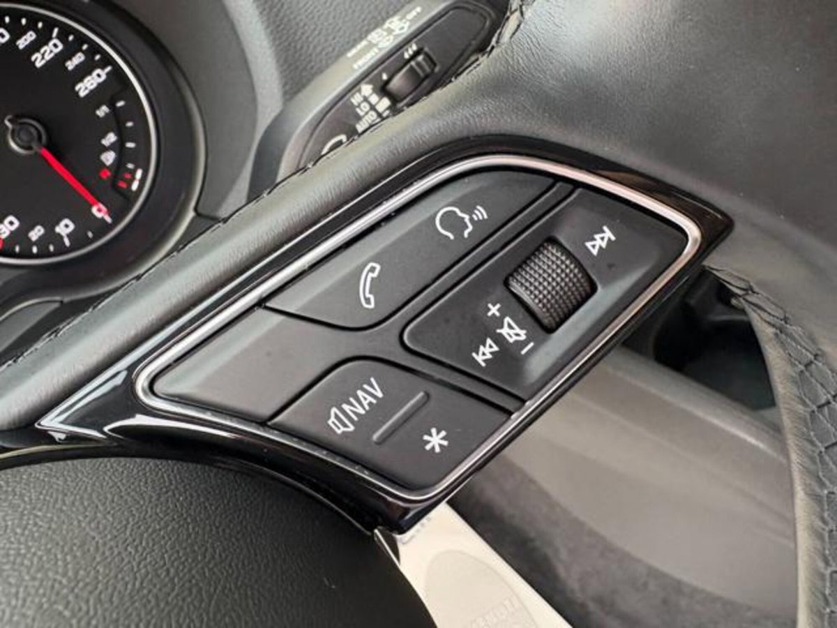 Audi Q2 Q2 30 TDI S tronic Admired Advanced (20)