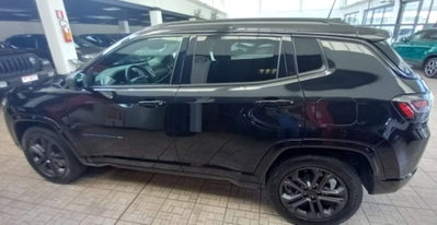 Jeep Compass 1.3 T4 190CV PHEV AT6 4xe 80° Anniversario (4)
