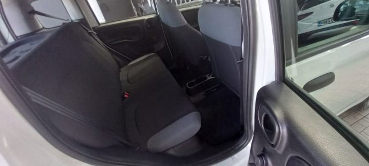 Fiat Panda 1.2 Easy (8)