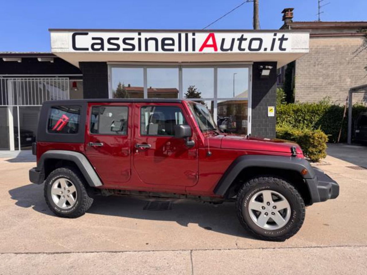 Jeep Wrangler Unlimited 2.8 CRD DPF Rubicon Auto (3)