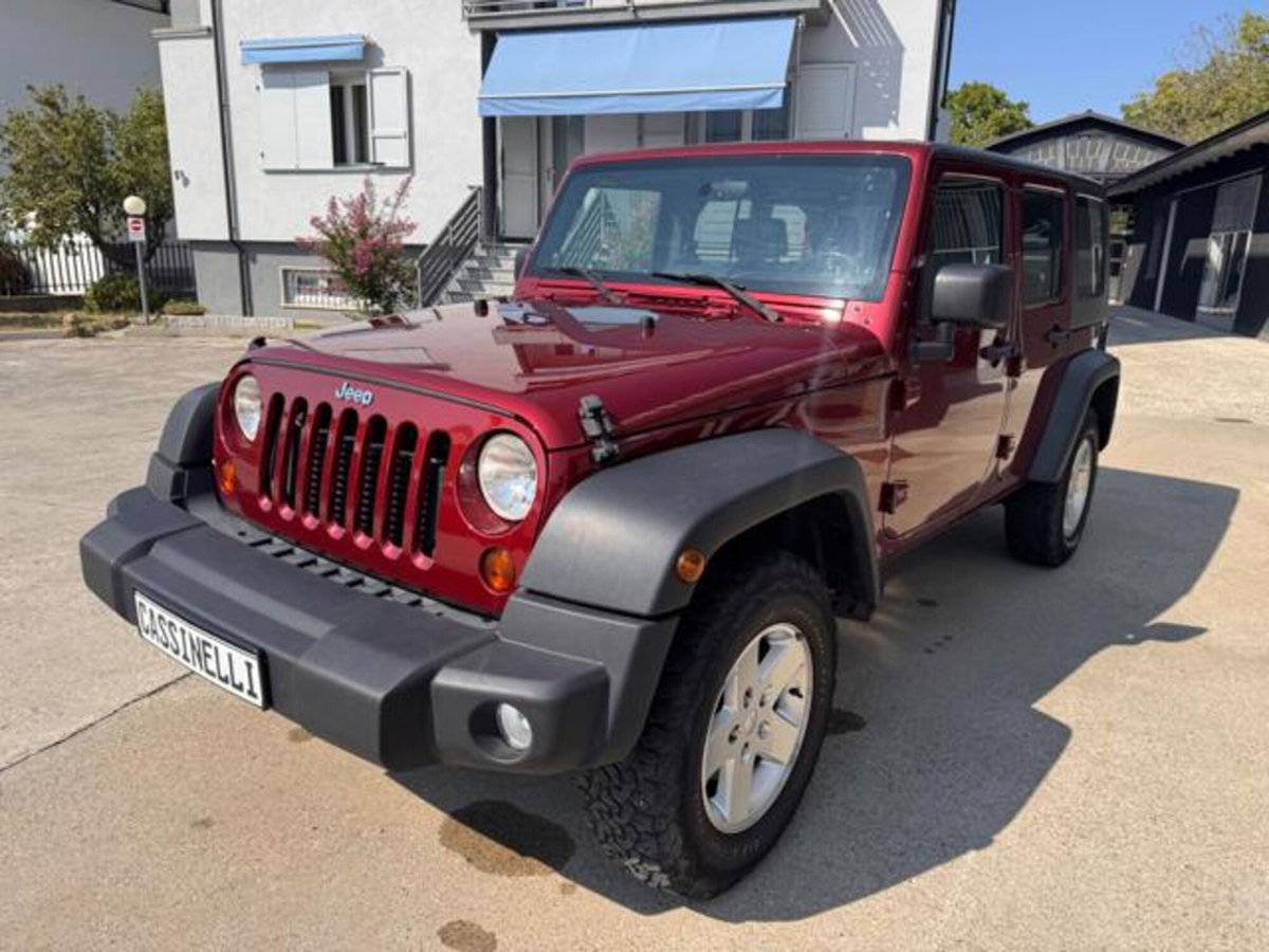 Jeep Wrangler Unlimited 2.8 CRD DPF Rubicon Auto (7)