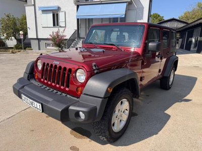 Jeep Wrangler Unlimited 2.8 CRD DPF Rubicon Auto (7)
