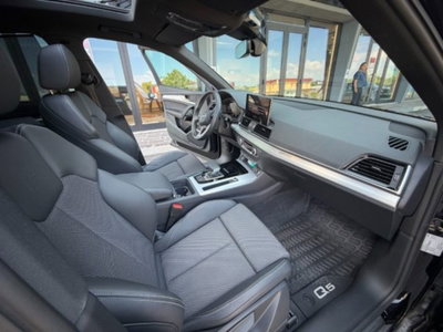 Audi Q5 40 TDI 204 CV quattro S tronic S line plus (15)