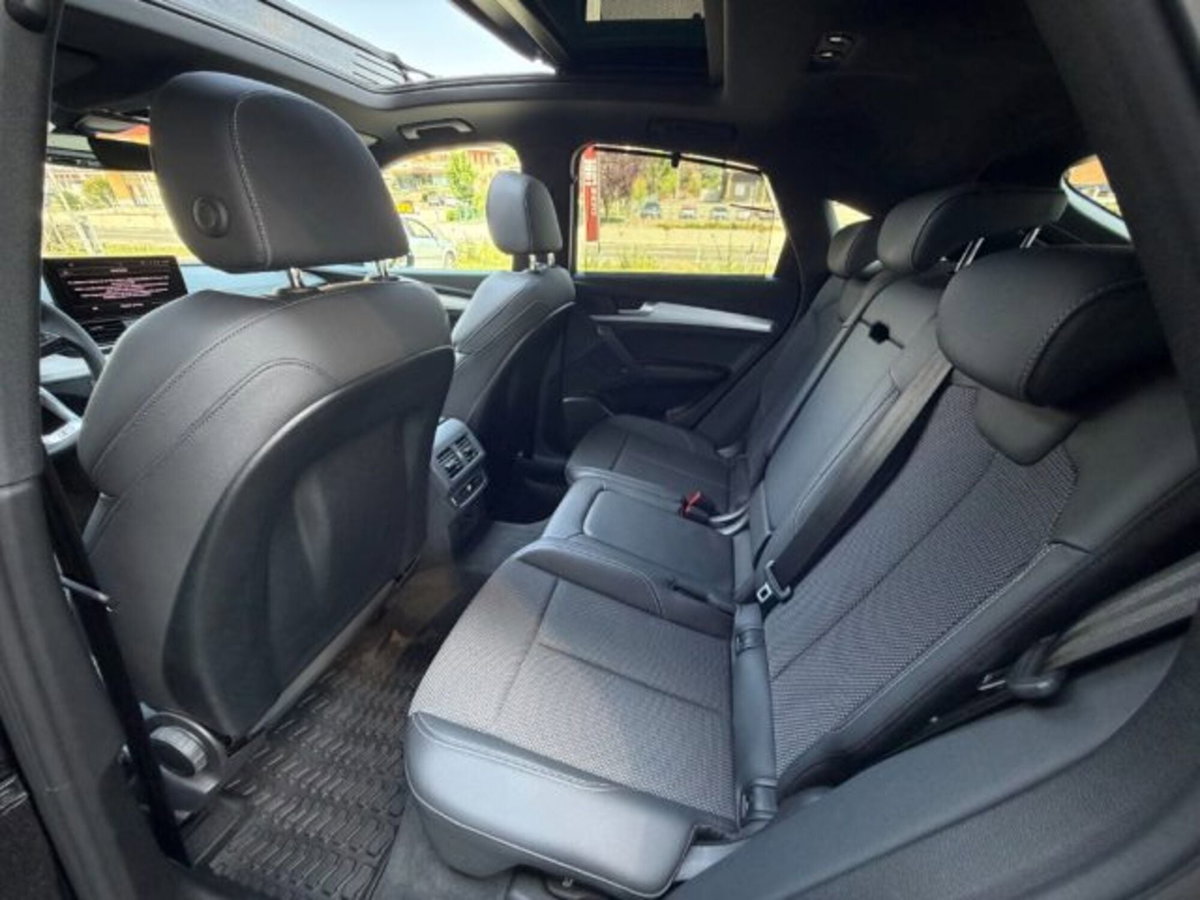 Audi Q5 40 TDI 204 CV quattro S tronic S line plus (9)