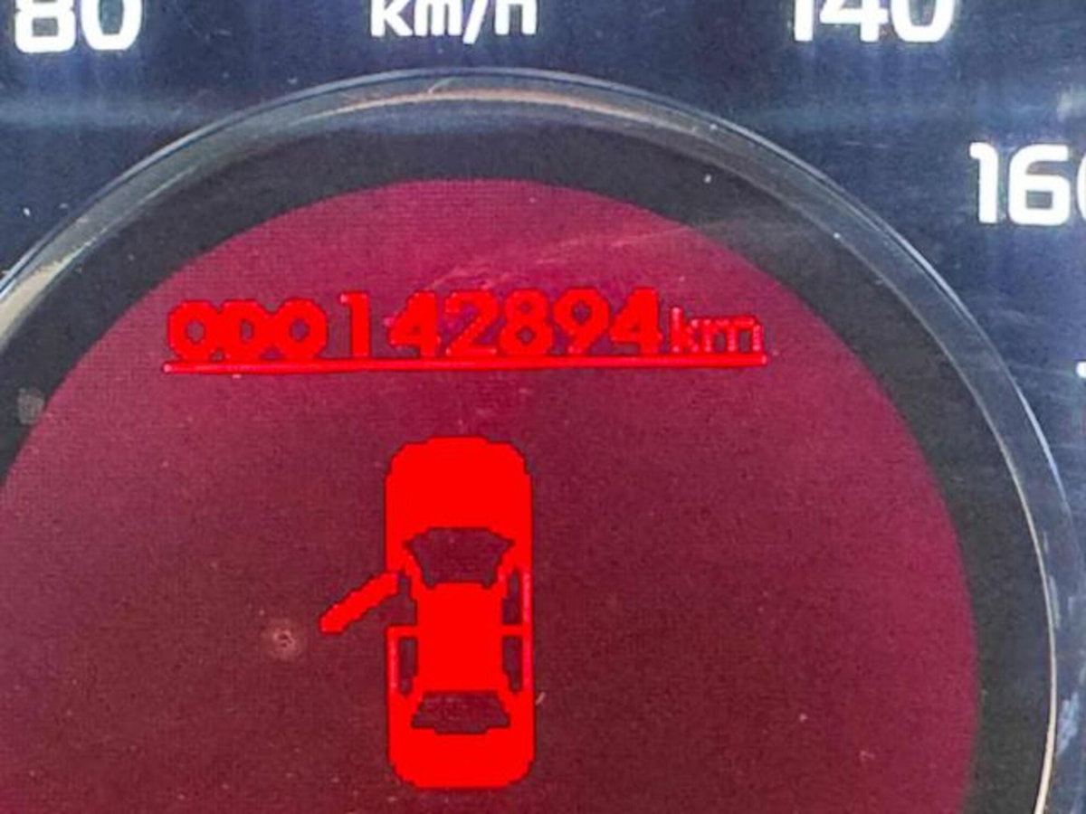 Kia Rio 1.4 CRDi 5p. Cool Collection (7)