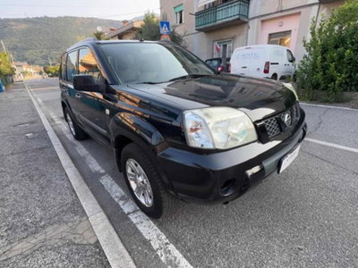 Nissan X-Trail 2.2 dCi Elegance (17)