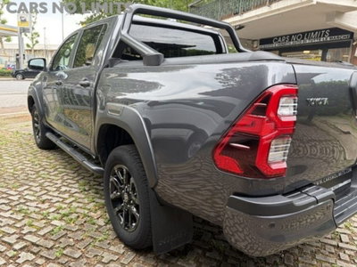Toyota Hilux 2.D-4D A/T 4WD porte Double Cab Invincible (19)