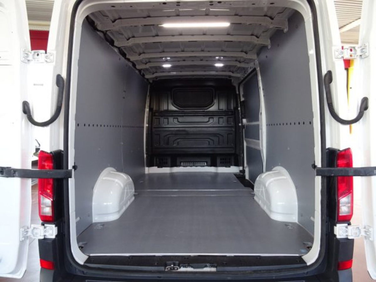 Volkswagen Veicoli Commerciali Crafter Furgone 30 2.0 TDI 140CV PM-TM Furgone Business (15)