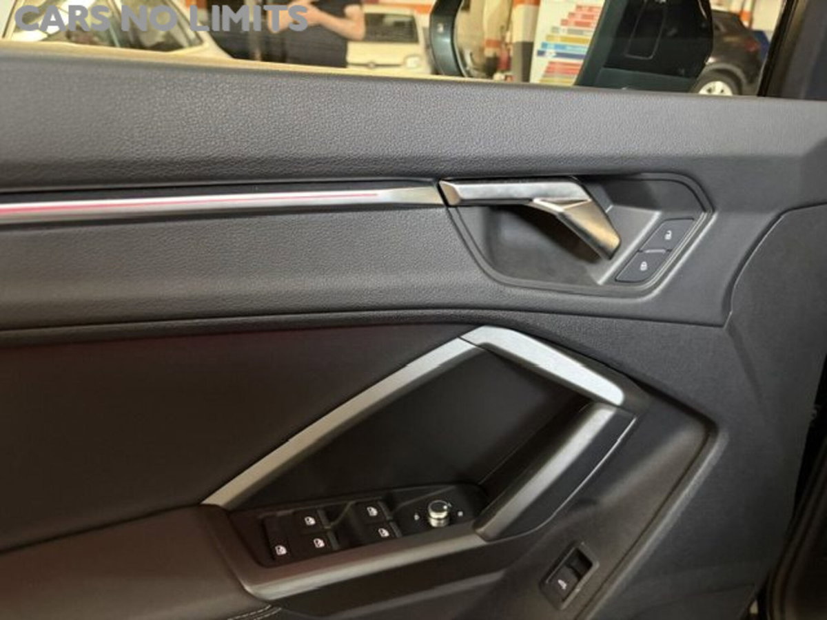 Audi Q3 Sportback 40 TDI quattro S tronic S line edition (12)