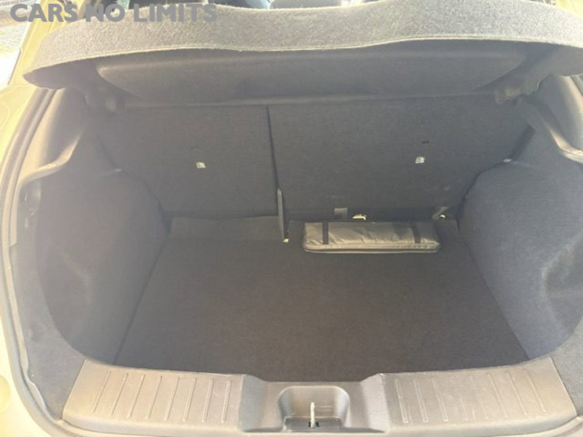 Nissan Juke 1.0 dig-t N-Connecta 114cv (15)