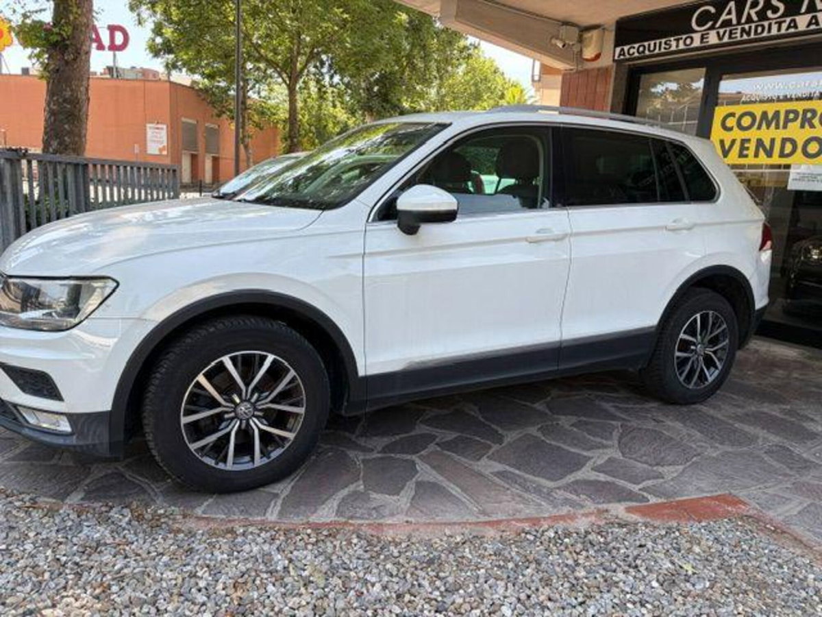 Volkswagen Tiguan 2.0 TDI SCR 4MOTION Style BlueMotion Technology (16)