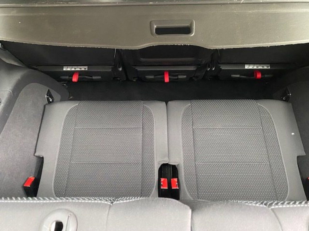 Volkswagen Touran 1.6 TDI Trendline (10)