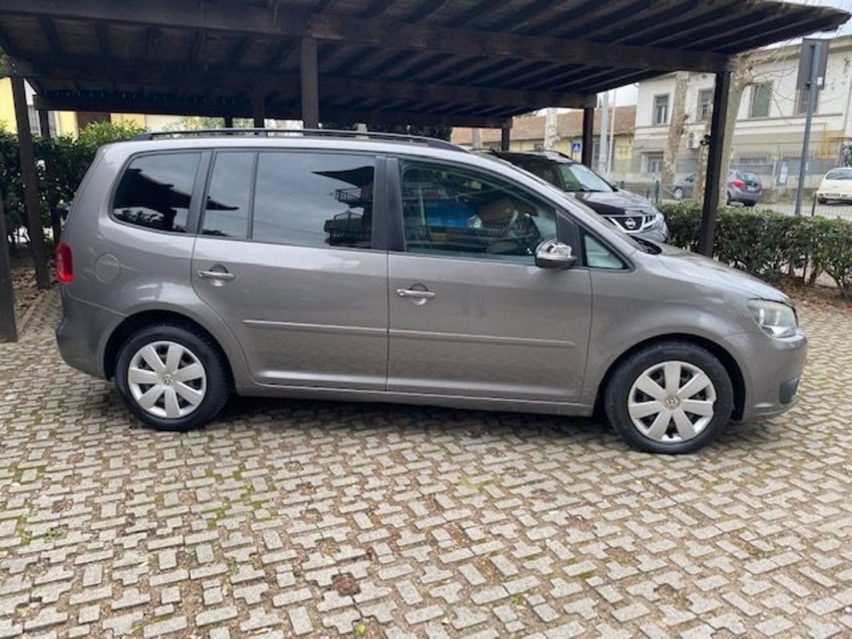 Volkswagen Touran 1.6 TDI Trendline (15)