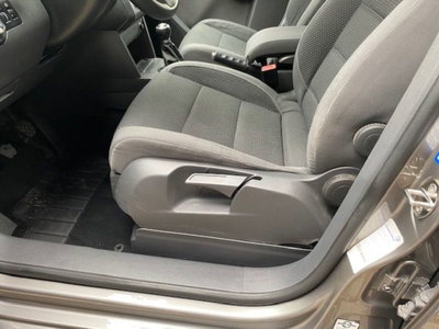 Volkswagen Touran 1.6 TDI Trendline (6)