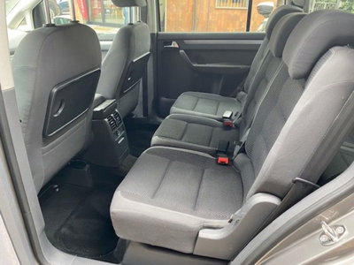 Volkswagen Touran 1.6 TDI Trendline (8)