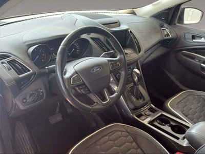 Ford Kuga 2.0 TDCI 150 CV S&S 4WD Vignale (12)