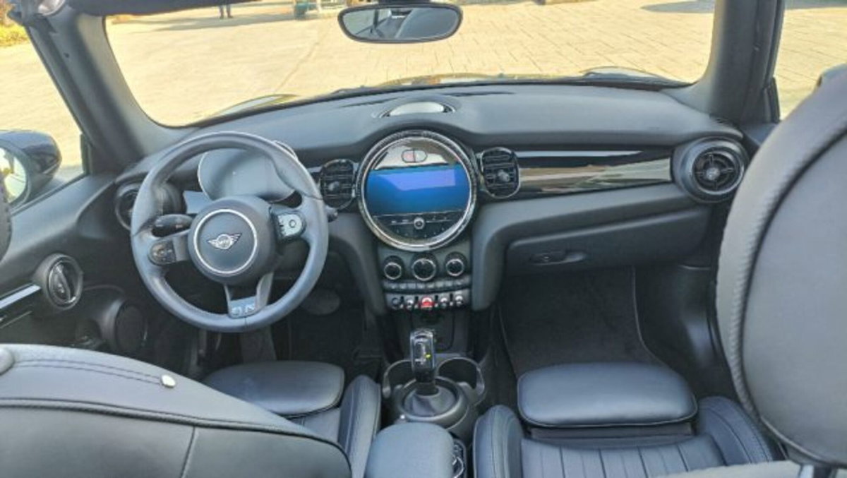 MINI Mini Cabrio 1.5 Cooper Yours Cabrio (14)