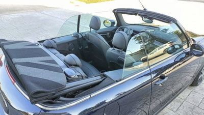 MINI Mini Cabrio 1.5 Cooper Yours Cabrio (15)