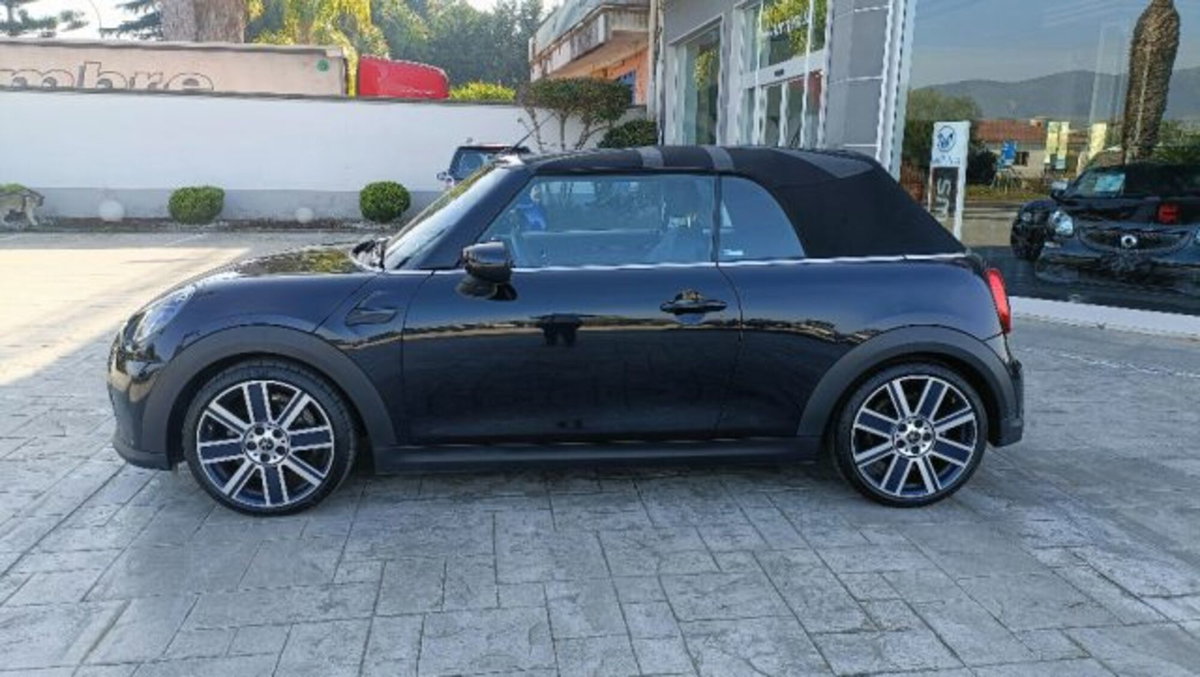 MINI Mini Cabrio 1.5 Cooper Yours Cabrio (8)