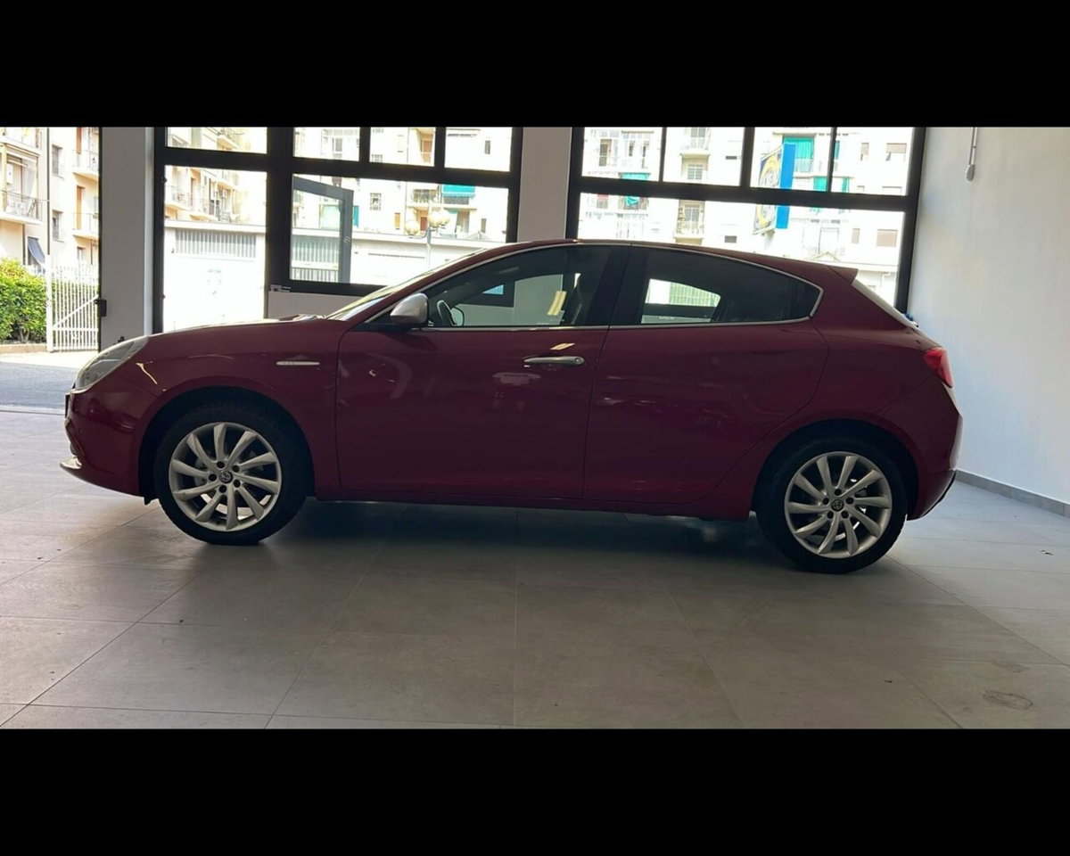 Alfa Romeo Giulietta 1.4 Turbo Super 120cv (9)