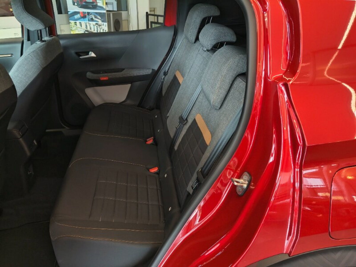 Citroen C5 Aircross 1.2 hybrid Plus 145cv e-dcs6 (8)