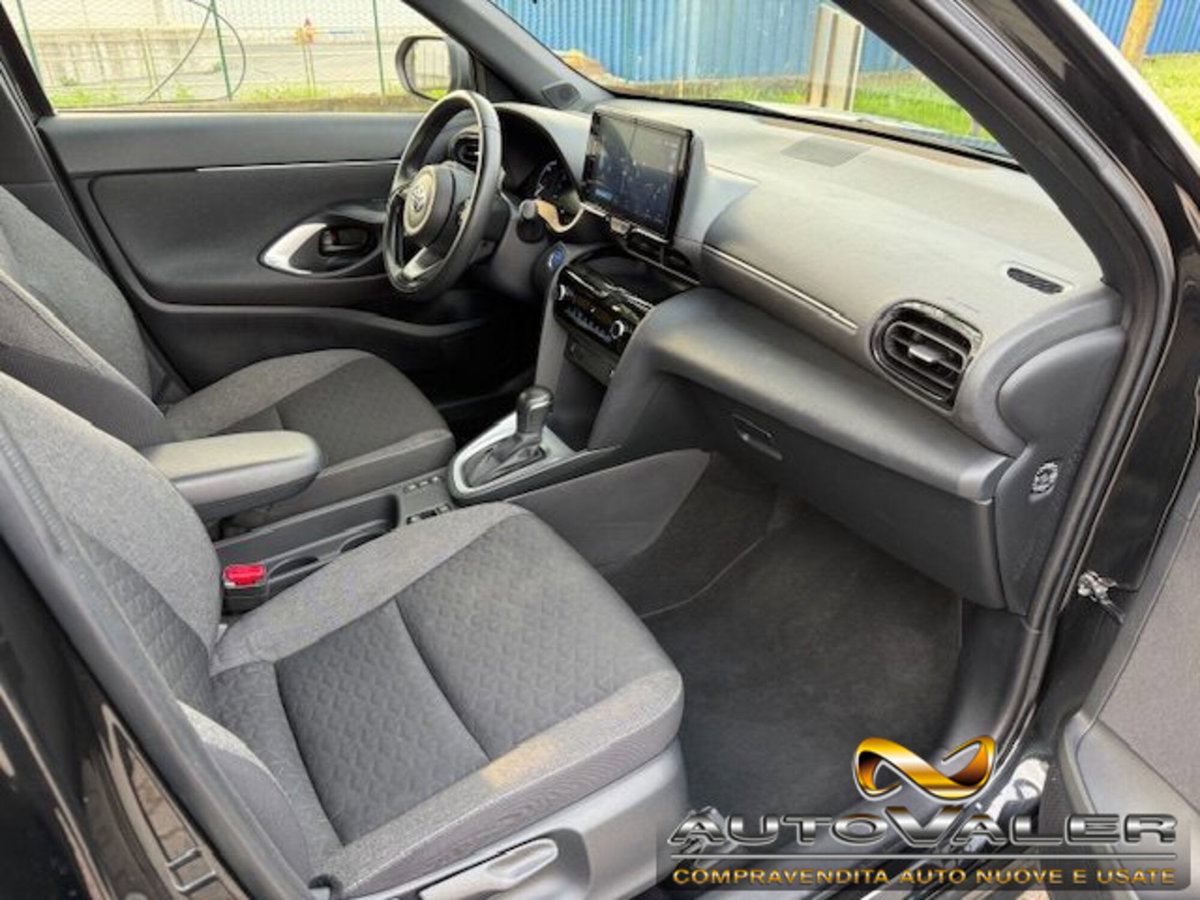 Toyota Yaris Cross 1.5 Hybrid 5p. E-CVT Trend (9)