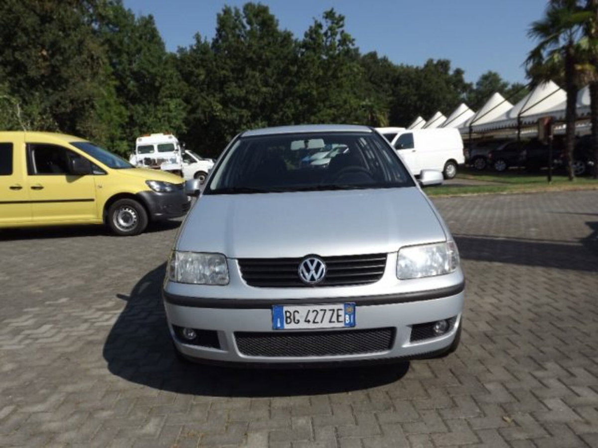 Volkswagen Polo 1.4 cat 5 porte Comfortline Air (2)