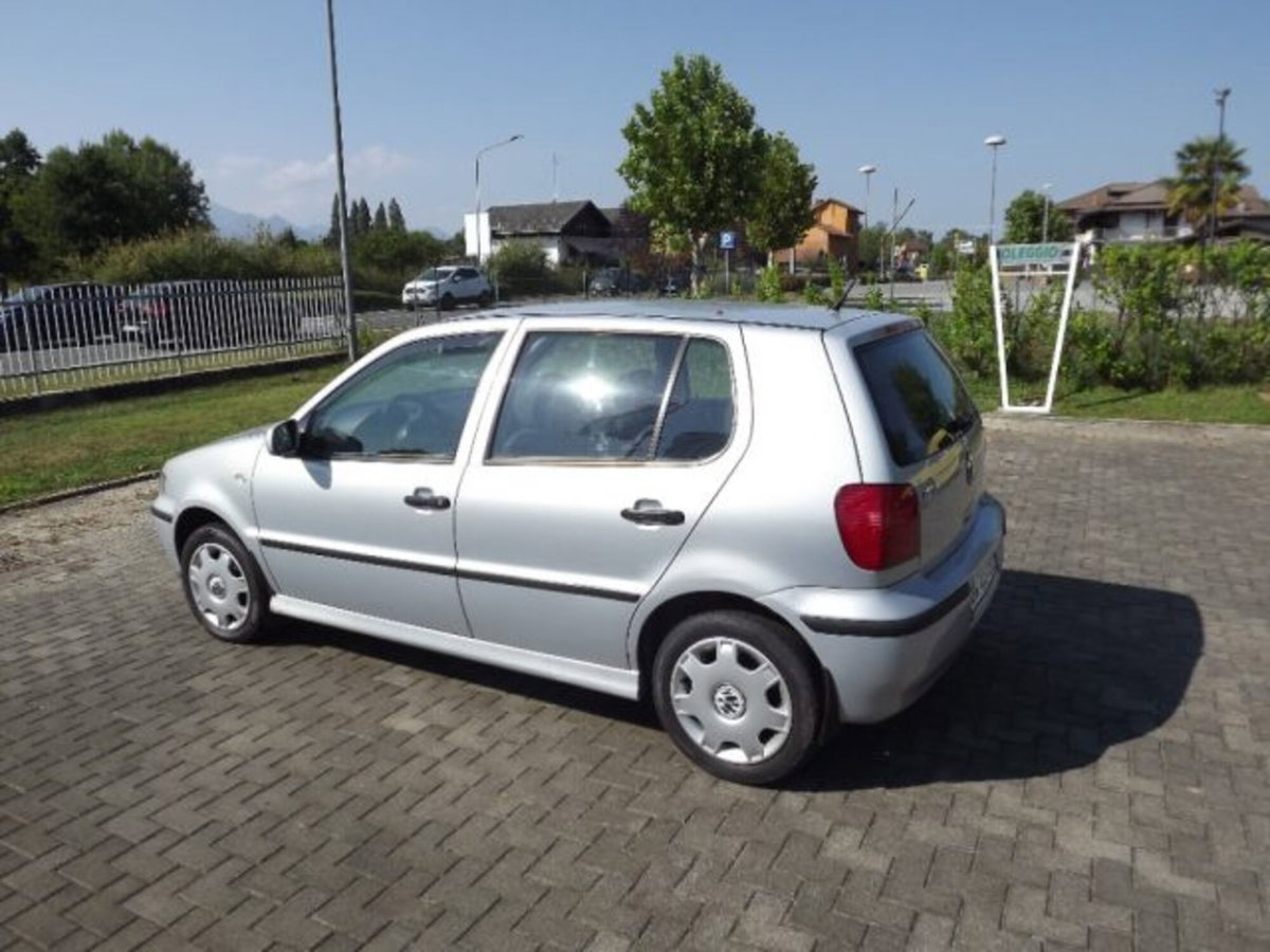 Volkswagen Polo 1.4 cat 5 porte Comfortline Air (5)