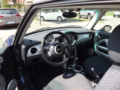 MINI Mini 1.6 16V Cooper (12)