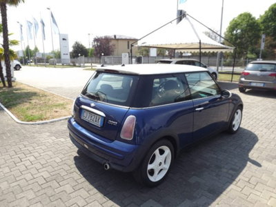 MINI Mini 1.6 16V Cooper (6)