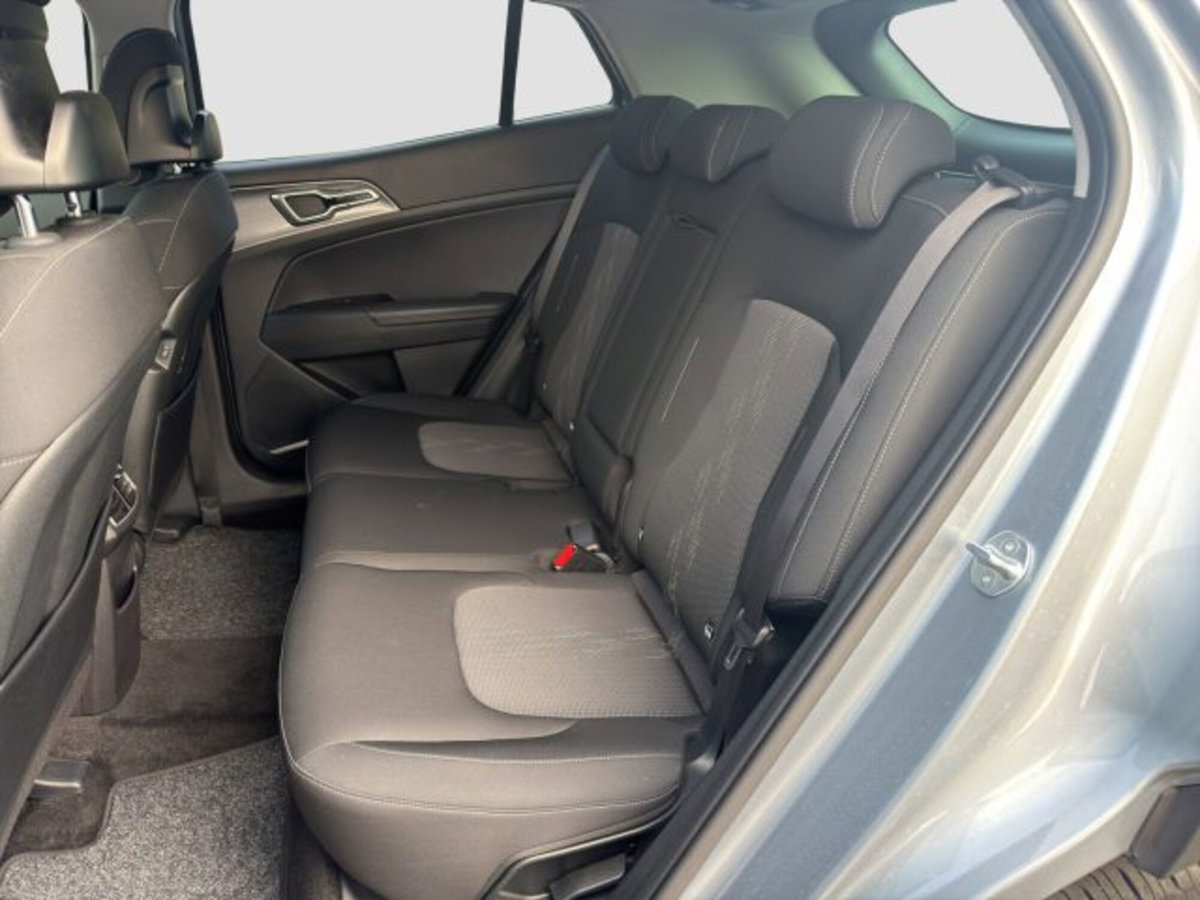 Kia Sportage 1.6 crdi mhev Style dct (11)
