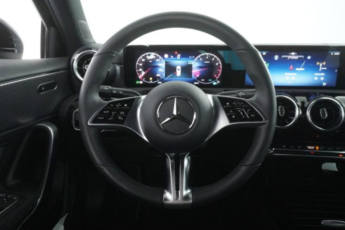 Mercedes-Benz Classe A 180 Progressive Advanced Plus auto (5)