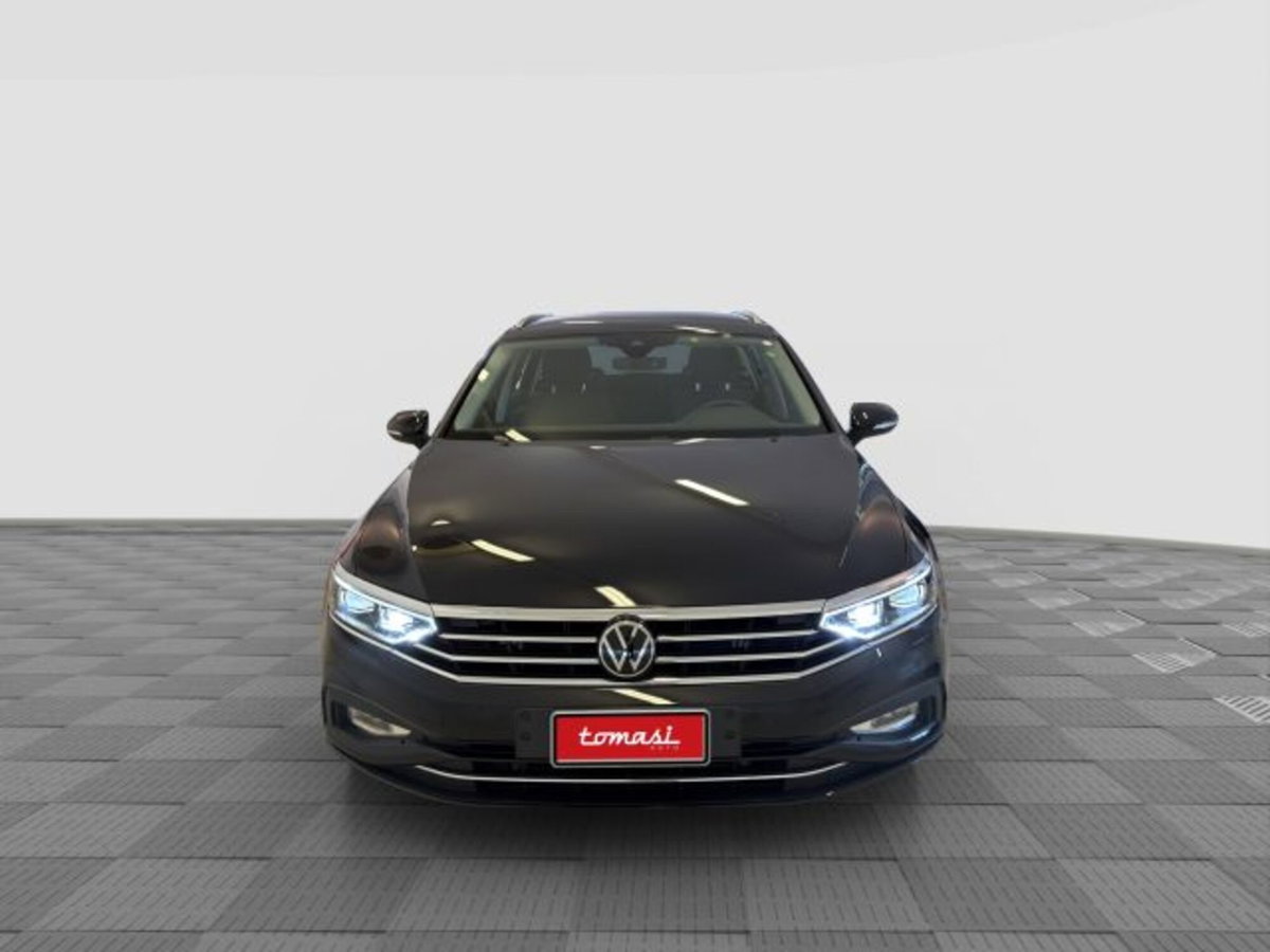 Volkswagen Passat Variant 2.0 TDI SCR EVO DSG Business (8)