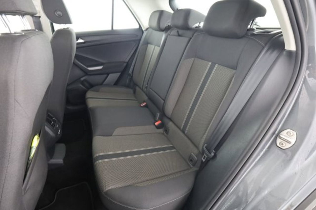 Volkswagen T-Roc 2.0 TDI SCR 150 CV DSG Business BlueMotion Technology (3)