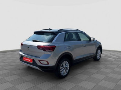 Volkswagen T-Roc 1.5 tsi Life dsg (5)