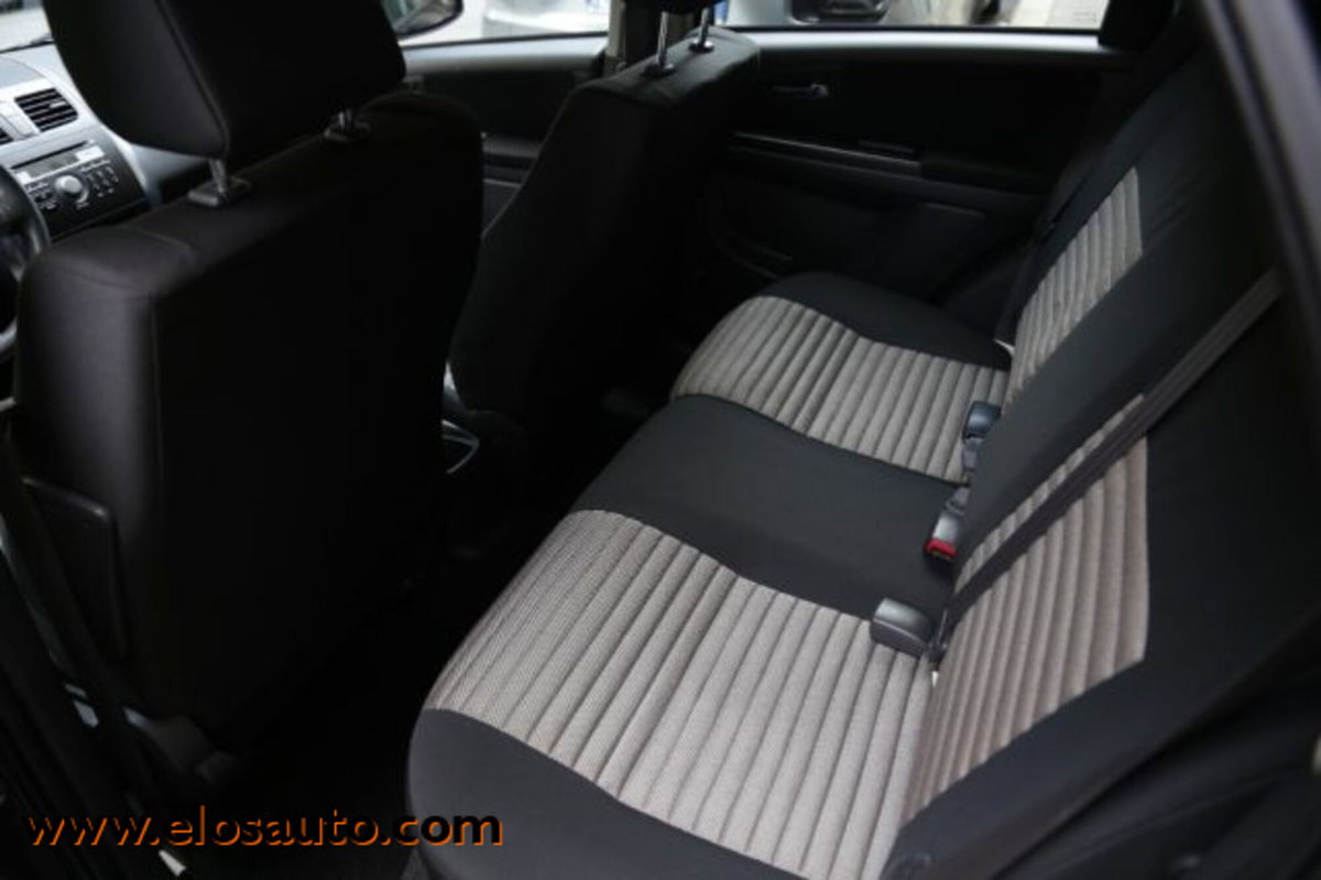 Fiat Sedici 2.0 MJT 16V DPF 4x4 Emotion (10)