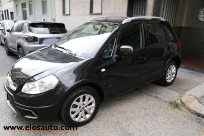 Fiat Sedici 2.0 MJT 16V DPF 4x4 Emotion (2)