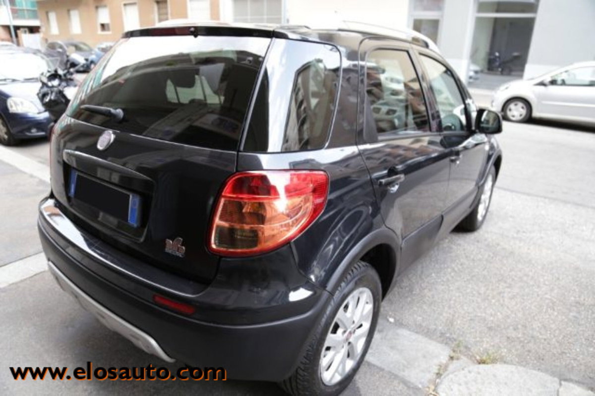 Fiat Sedici 2.0 MJT 16V DPF 4x4 Emotion (3)