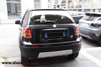 Fiat Sedici 2.0 MJT 16V DPF 4x4 Emotion (5)
