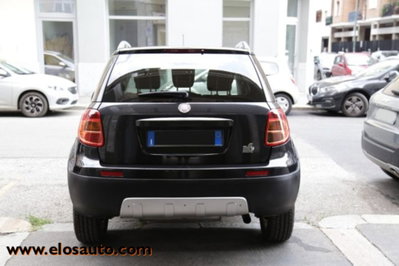 Fiat Sedici 2.0 MJT 16V DPF 4x4 Emotion (7)