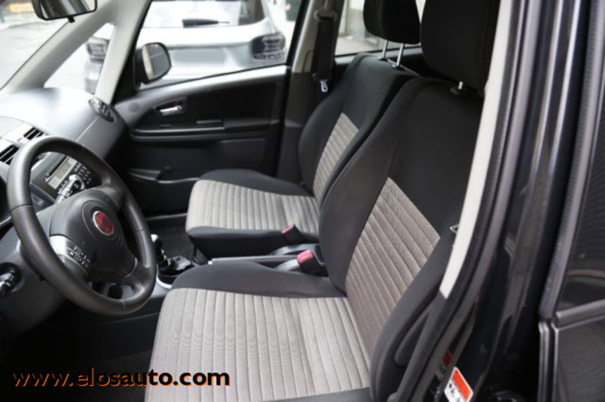 Fiat Sedici 2.0 MJT 16V DPF 4x4 Emotion (9)