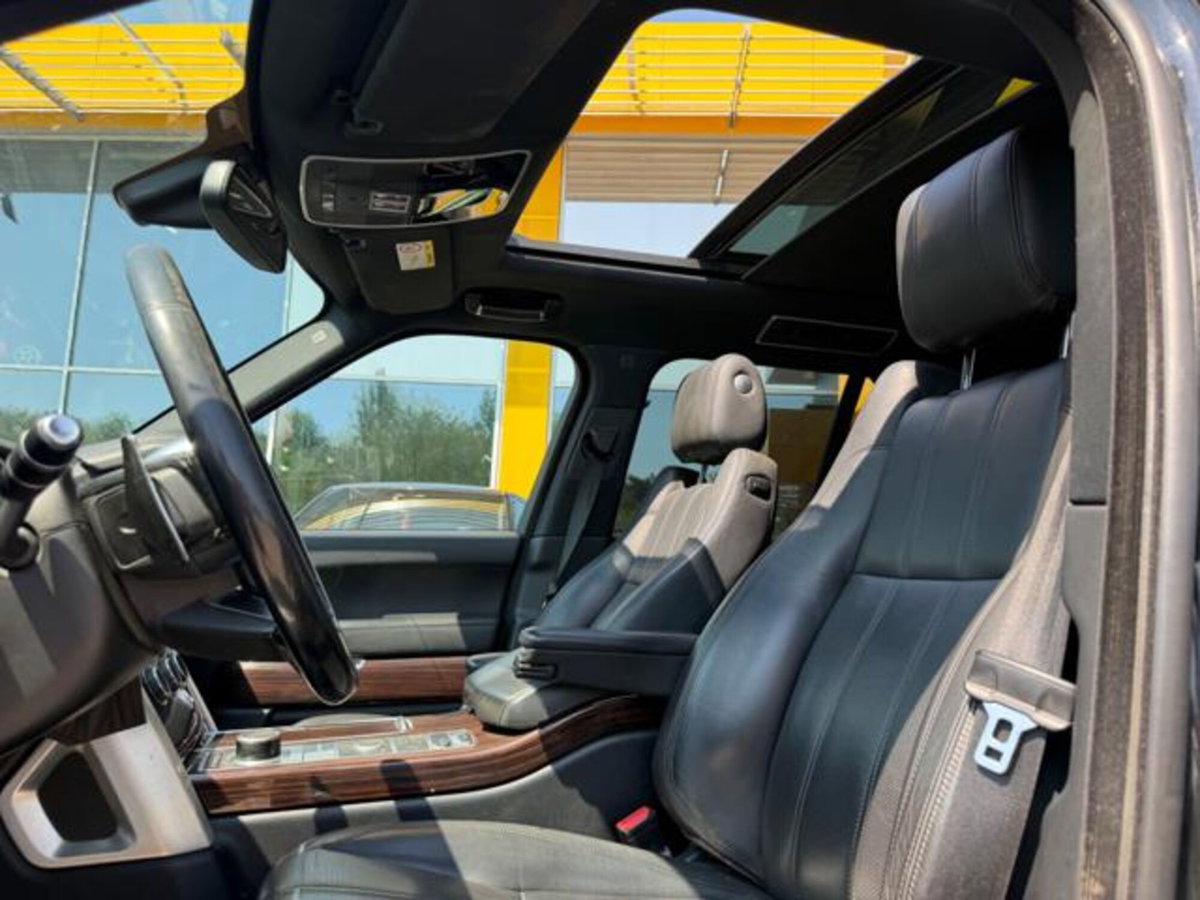 Land Rover Range Rover 3.0 TDV6 Autobiography (13)