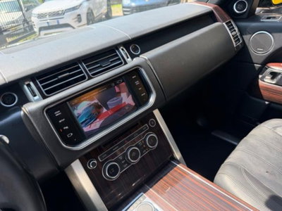 Land Rover Range Rover 3.0 TDV6 Autobiography (15)