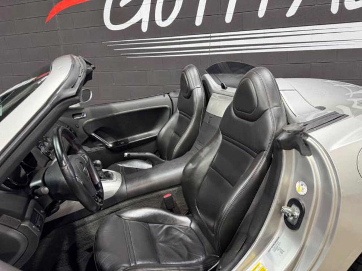 Opel GT 2.0 Turbo 16V (9)