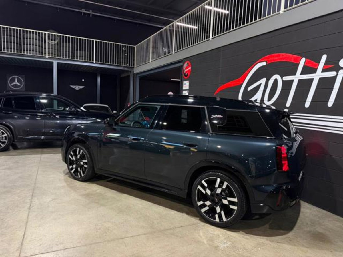 MINI Mini Countryman E JCW (6)