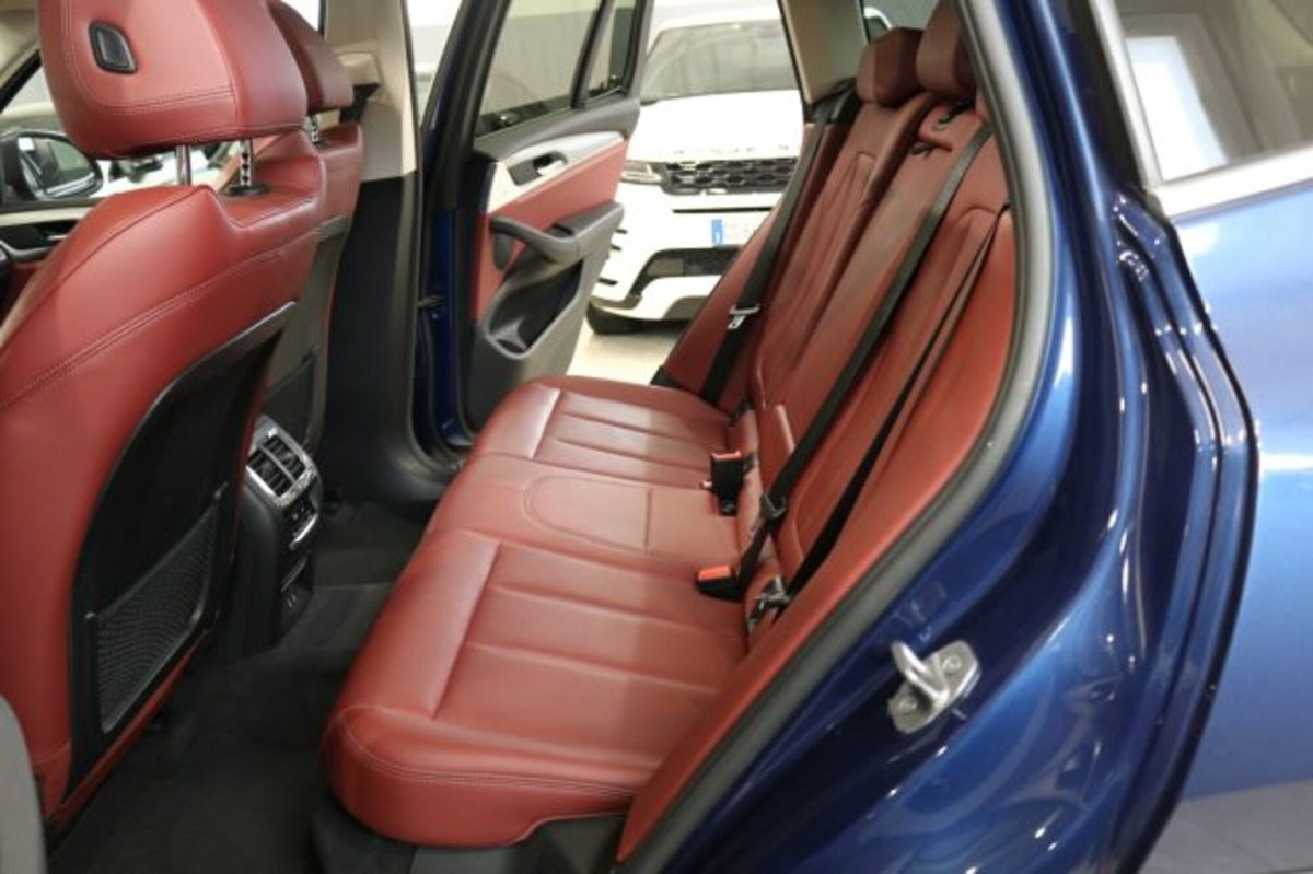 BMW X3 xDrive20d 48V (12)