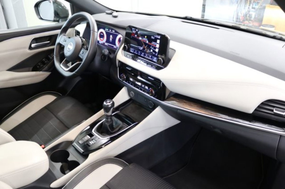 Nissan Qashqai 1.3 mhev Tekna 2wd 140cv (16)