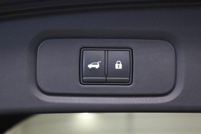 Nissan Qashqai 1.3 mhev Tekna 2wd 140cv (19)