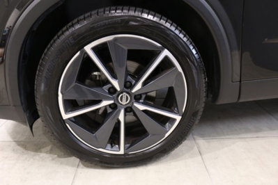 Nissan Qashqai 1.3 mhev Tekna 2wd 140cv (7)
