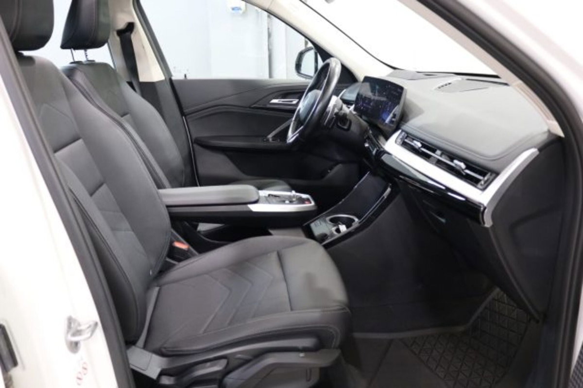BMW X1 xDrive 23d xLine (10)